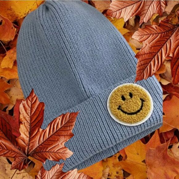 Knit ribbed smiley face hat beanie, blue - Picture 3 of 6